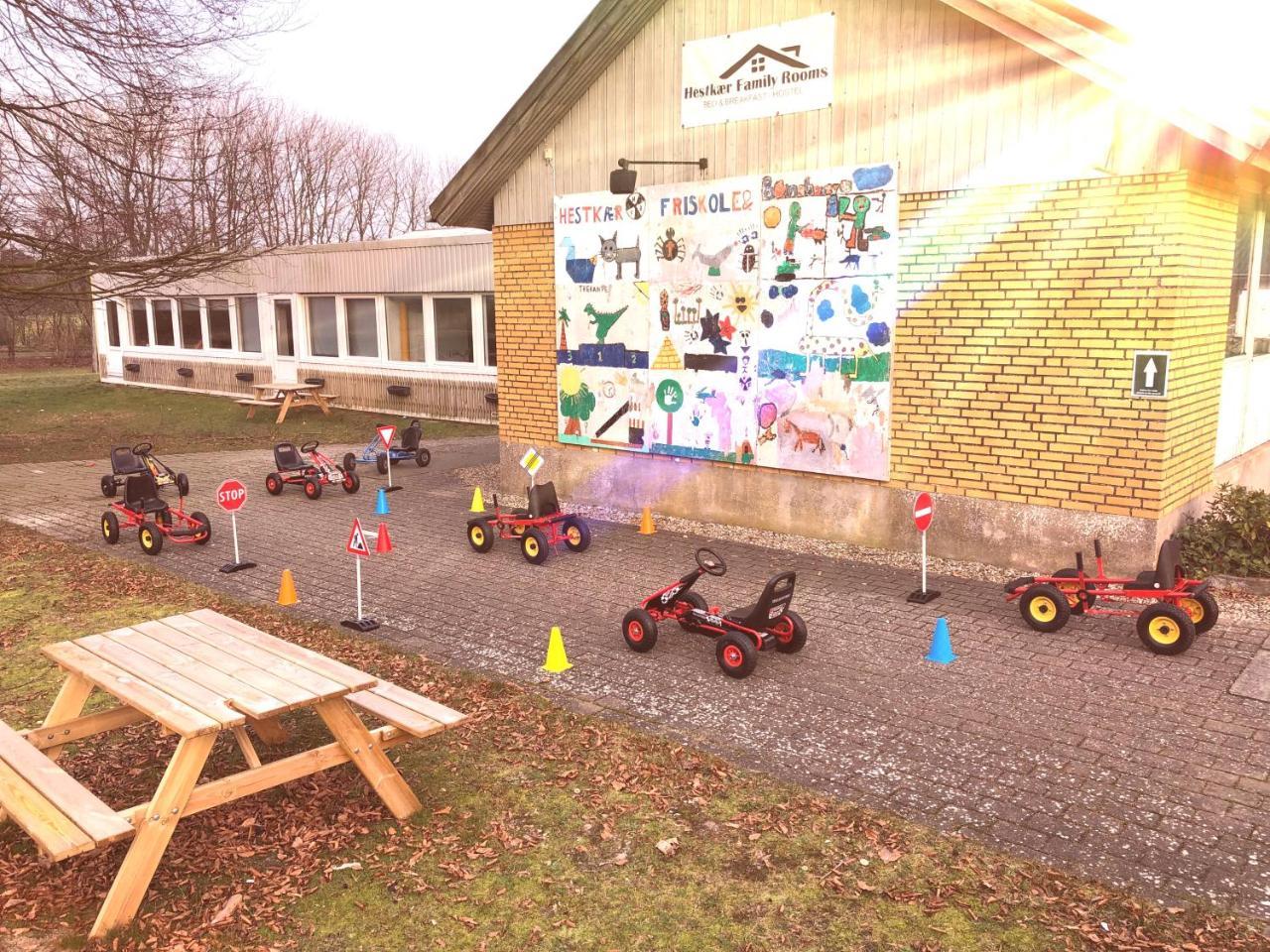 Hestkaer Family Rooms Grindsted Esterno foto